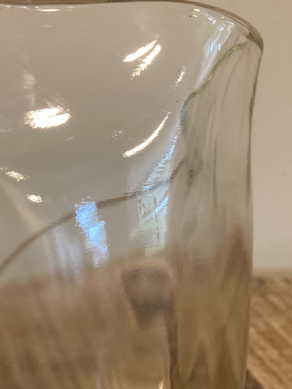 Clear Scalloped Glass Serving Bowl Ruffle Edge 10” Across - Picture 12 of 14